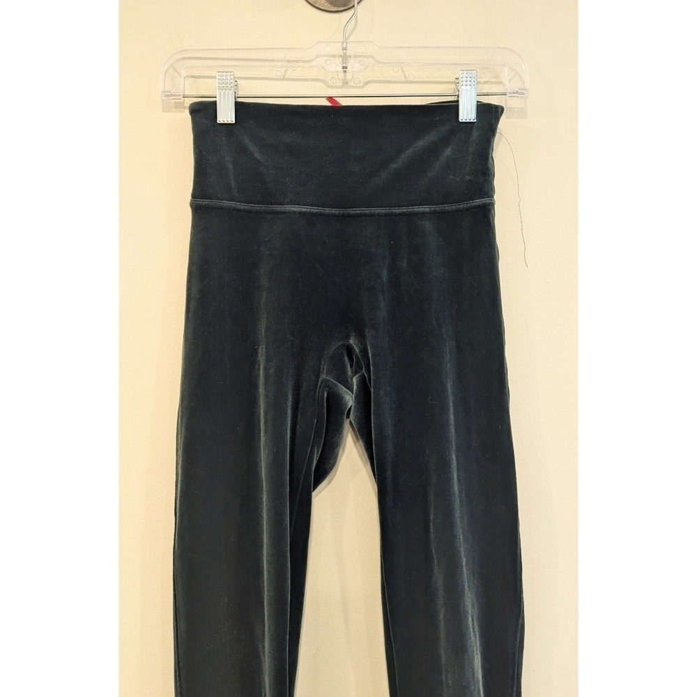 Spanx High Waist Velvet Green Leggings Size Small - Picture 3 of 8